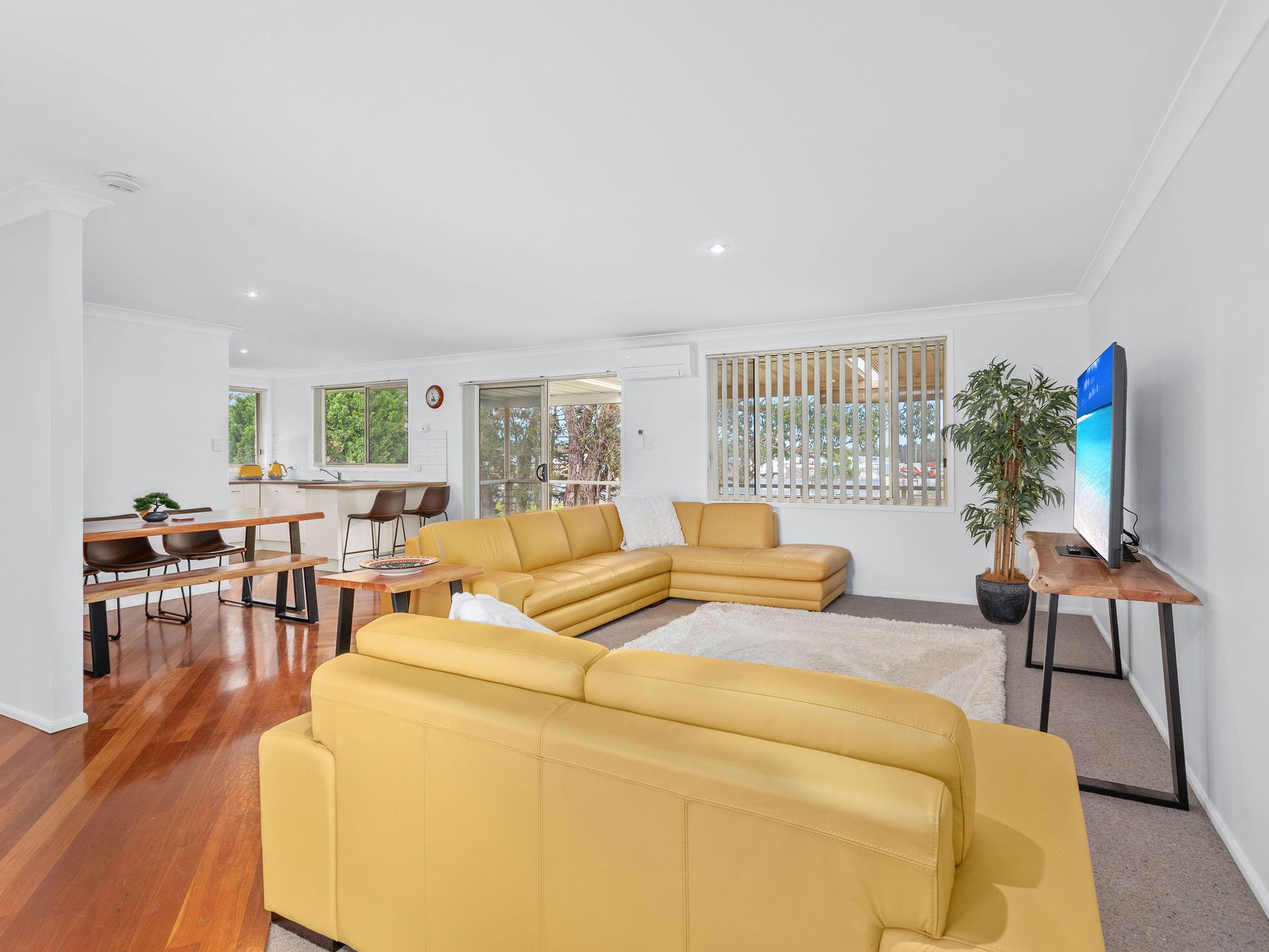 12 The Corso, Forster