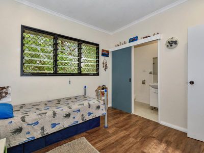 230 Wheewall Rd , Berry Springs