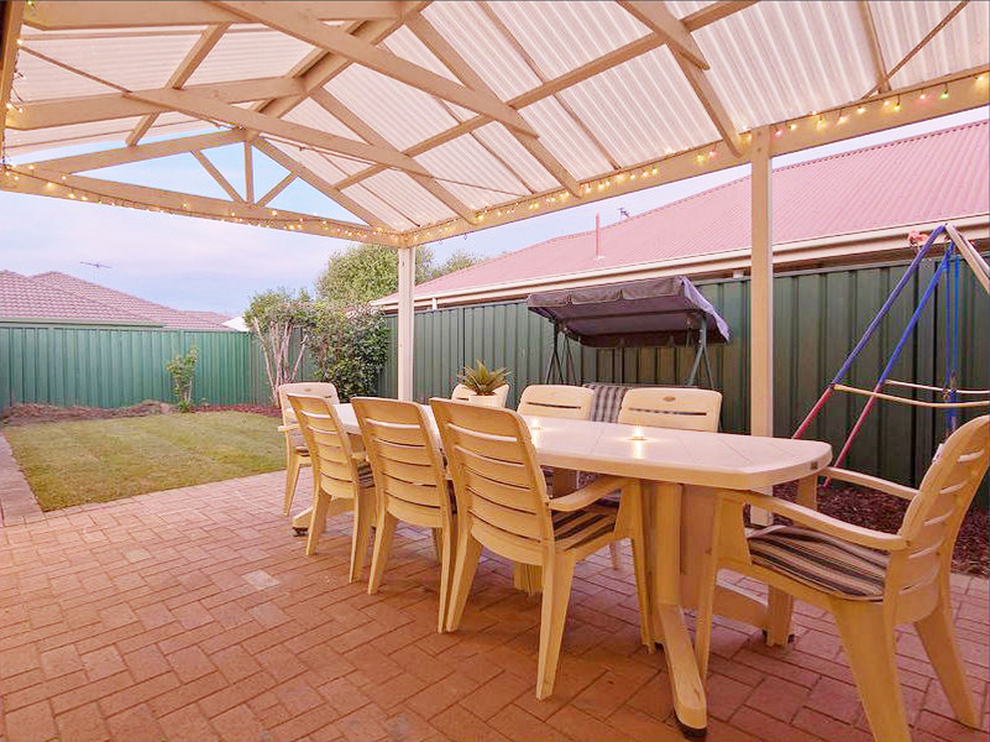 24 Acorn Parade, Oakden