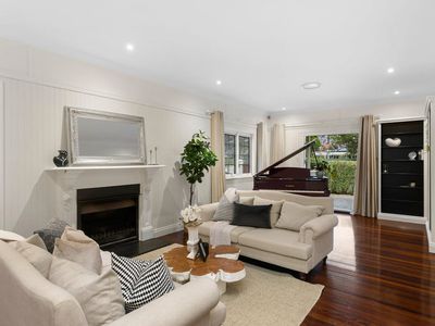 100 Hawken Drive, St Lucia