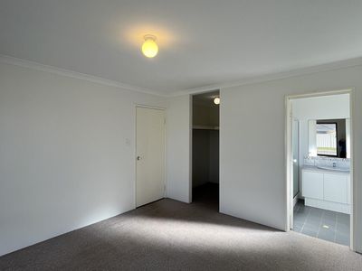 28 Watkins Loop, Tapping
