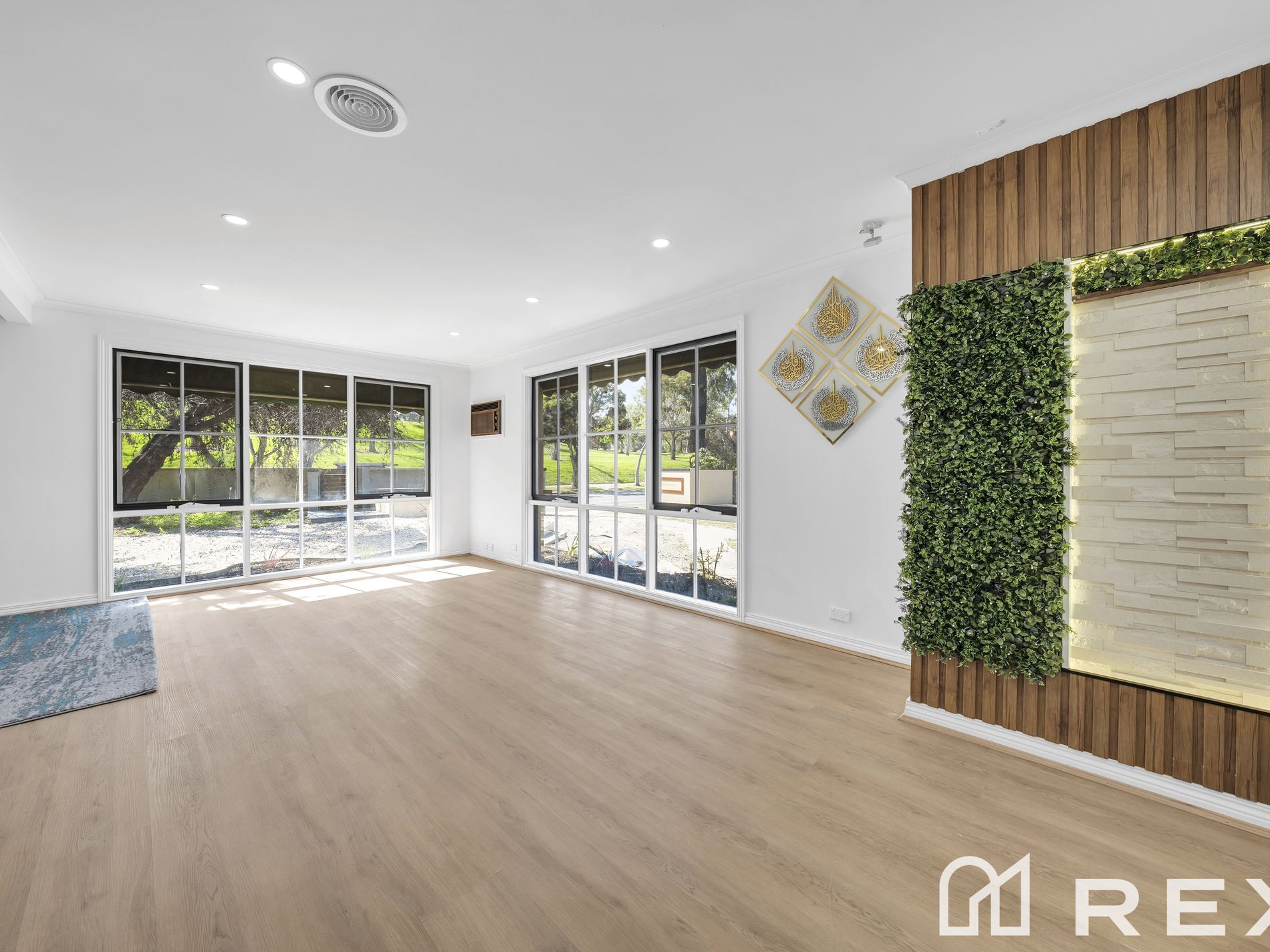 170 James Cook Drive, Endeavour Hills