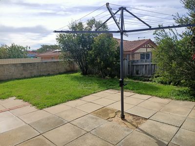 60 Saint Barnabas Boulevard, Quinns Rocks