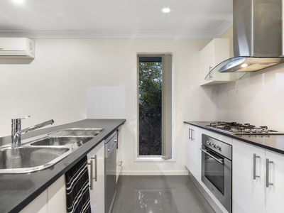 26 Anula Crescent, Upper Coomera