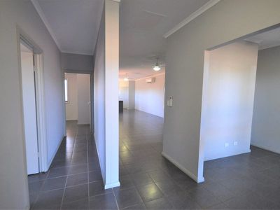 14 Coondiner Close, Newman