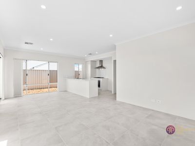 25 Cornelian Avenue, Golden Bay