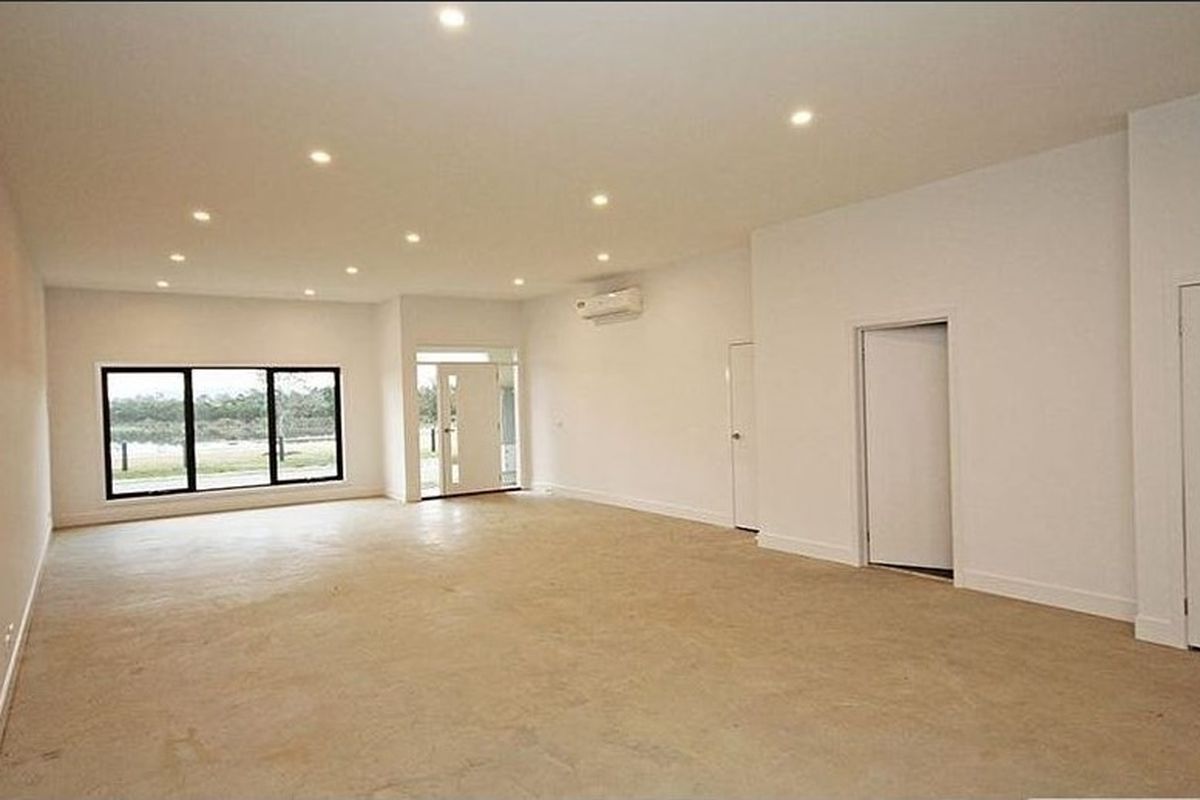 23 Fergus Lane, Cranbourne West