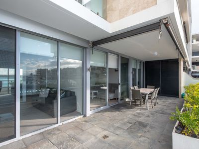 2/1 Bristol Lane, Mindarie