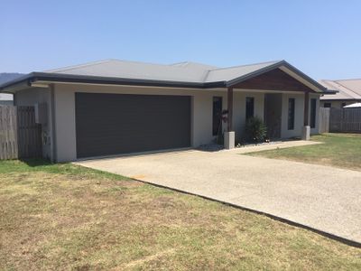 9 Companion Way, Cannonvale