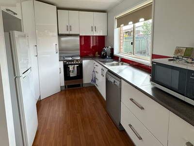 2 / 57 Tura Beach Drive, Tura Beach