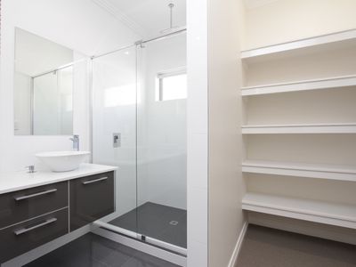 6C Moore Street, Dianella