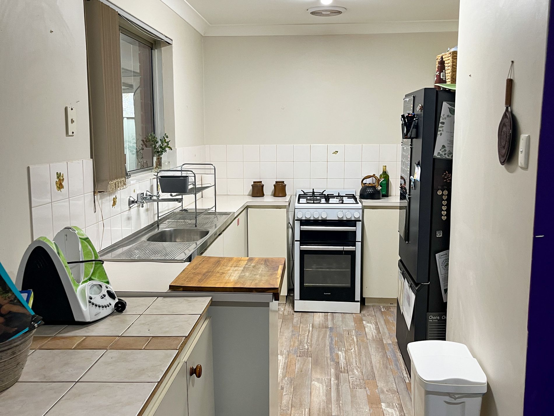 7 Gnowing Street, Wandering