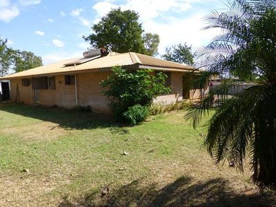 2 Kybra Close, South Hedland