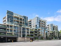 608 / 130 Dudley Street, West Melbourne