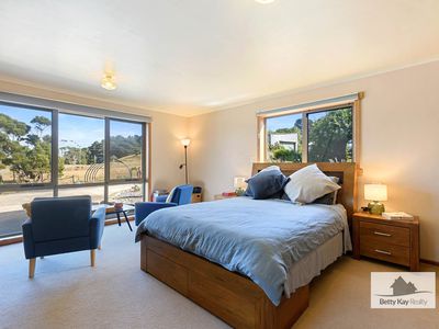 609 Mengha Road, Forest