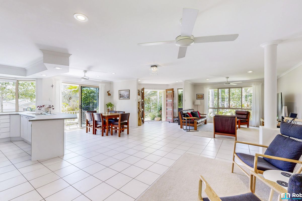 1 Donovan Ct, Tewantin
