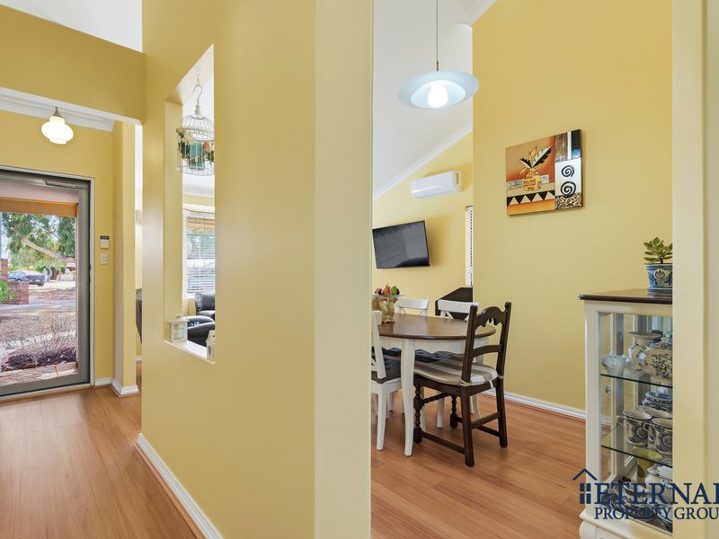 13 Hybanthus Road, Riverton