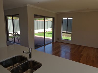 91A Thelma Street, Como