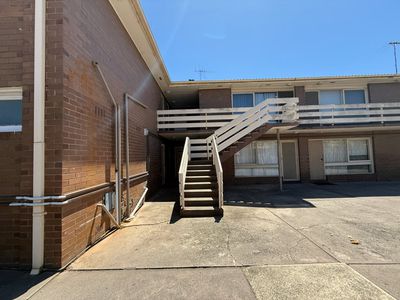 7 / 11 Gordon Street, Footscray