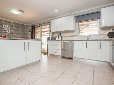 2 Draper Place, South Hedland
