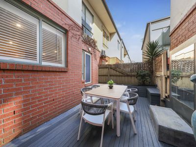 98 Kynoch Lane, Maribyrnong