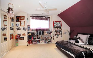 8 Grove Gardens, Berwick