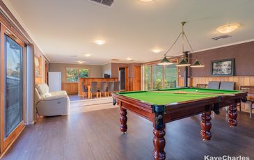 26 Bourkes Creek Road, Pakenham Upper