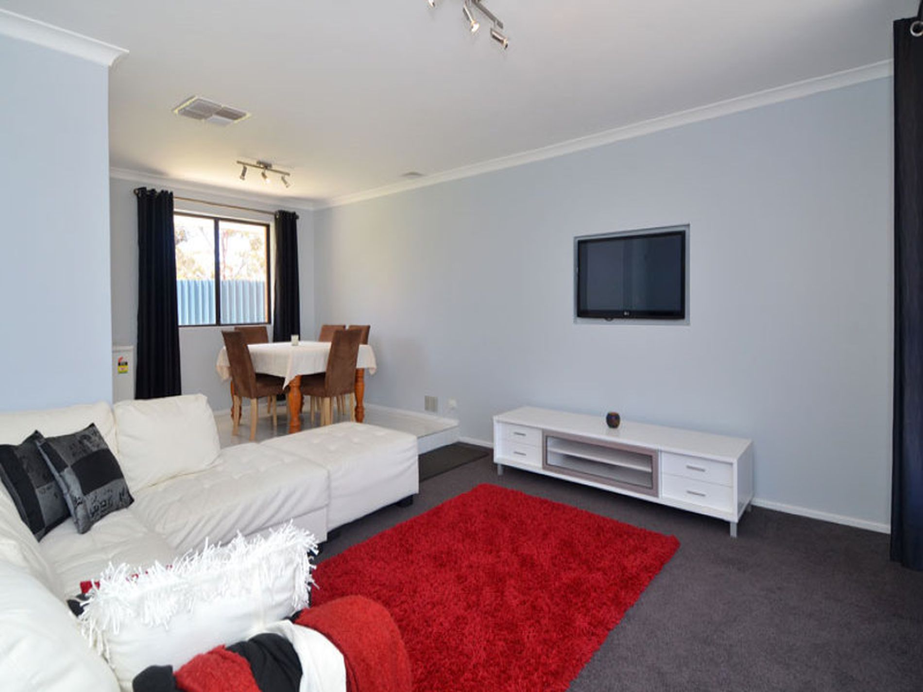 4 St John Grove, Hannans