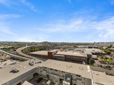 1075 / 16 Hamilton Place, Bowen Hills