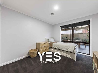 39 Bluehills Boulevard, Pakenham