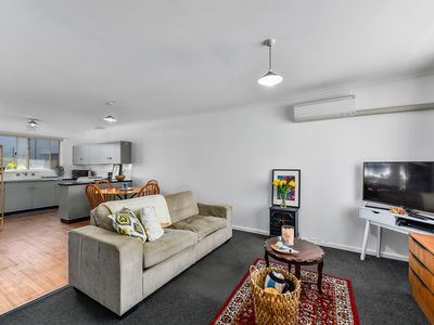 6 Stuckey Street, Millicent