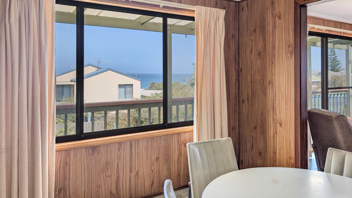 16 Kianga Parade, Kianga