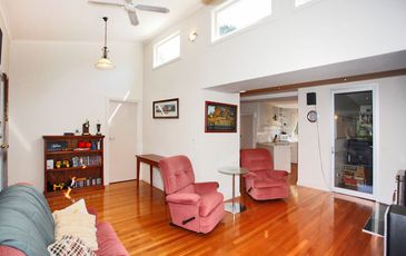 4 Lenne Road, Beaconsfield Upper