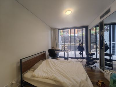 2 / 15A Porter Street, Ryde