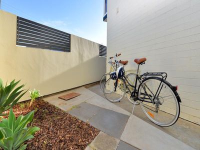 2 / 66 Seaview Road, West Beach