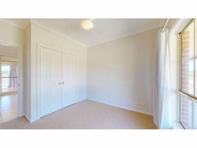 65 Torryburn Way, Dubbo