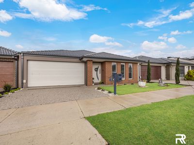 10 Darmain Drive, Greenvale