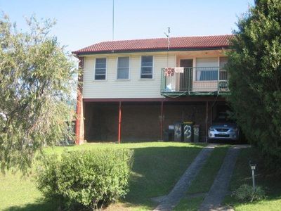 23 Wybalena Avenue, Koonawarra