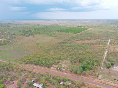 230 Wheewall Rd , Berry Springs