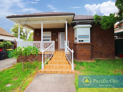 70 Cardigan Rd, Greenacre