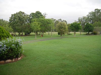 10 Burkes Road, Kingaroy