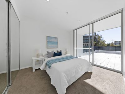 104 / 43 Shoreline Drive, Rhodes