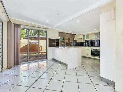 6 Sundew Court, Karama