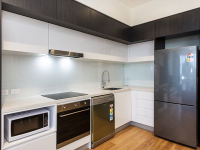 305 / 9 Tully Road, East Perth