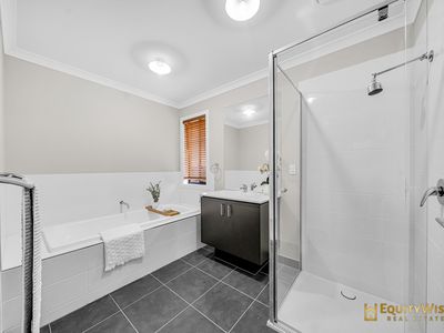 29 Pastille Road, Manor Lakes