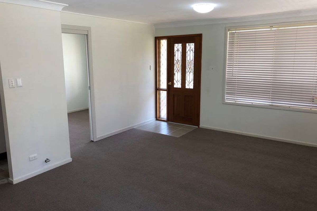 1 / 12 Milpera Road, Green Point