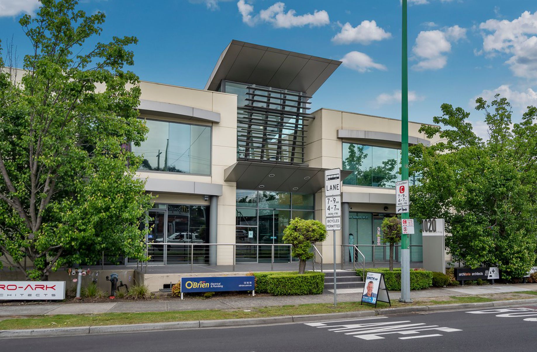 8 / 1020 Doncaster Road, Doncaster East Dawson Real Estate Pty Ltd