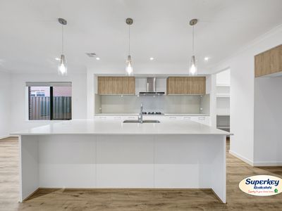 11 Odyssey Boulevard, Tarneit