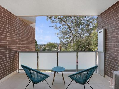 8 / 6 Hargraves Street, Gosford