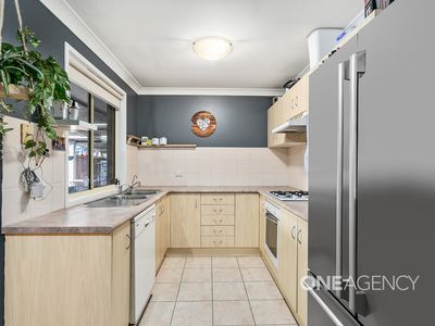 4 Liam Close, Albion Park